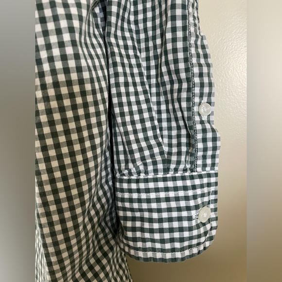 Gap Lived In Button Down - Picture 3 of 4